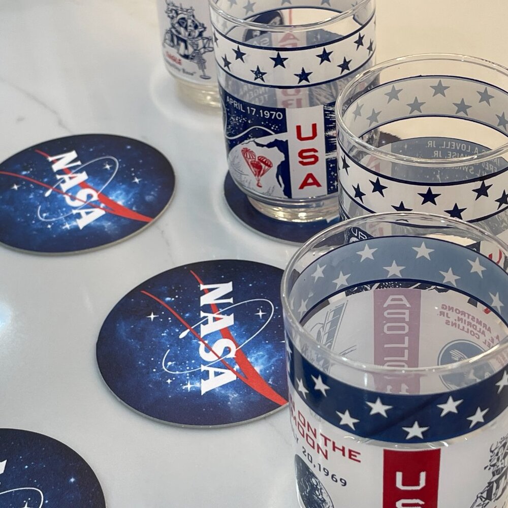 VINTAGE (Set of 4) 1969 Apollo 11 & 13 Glasses + NASA Coasters